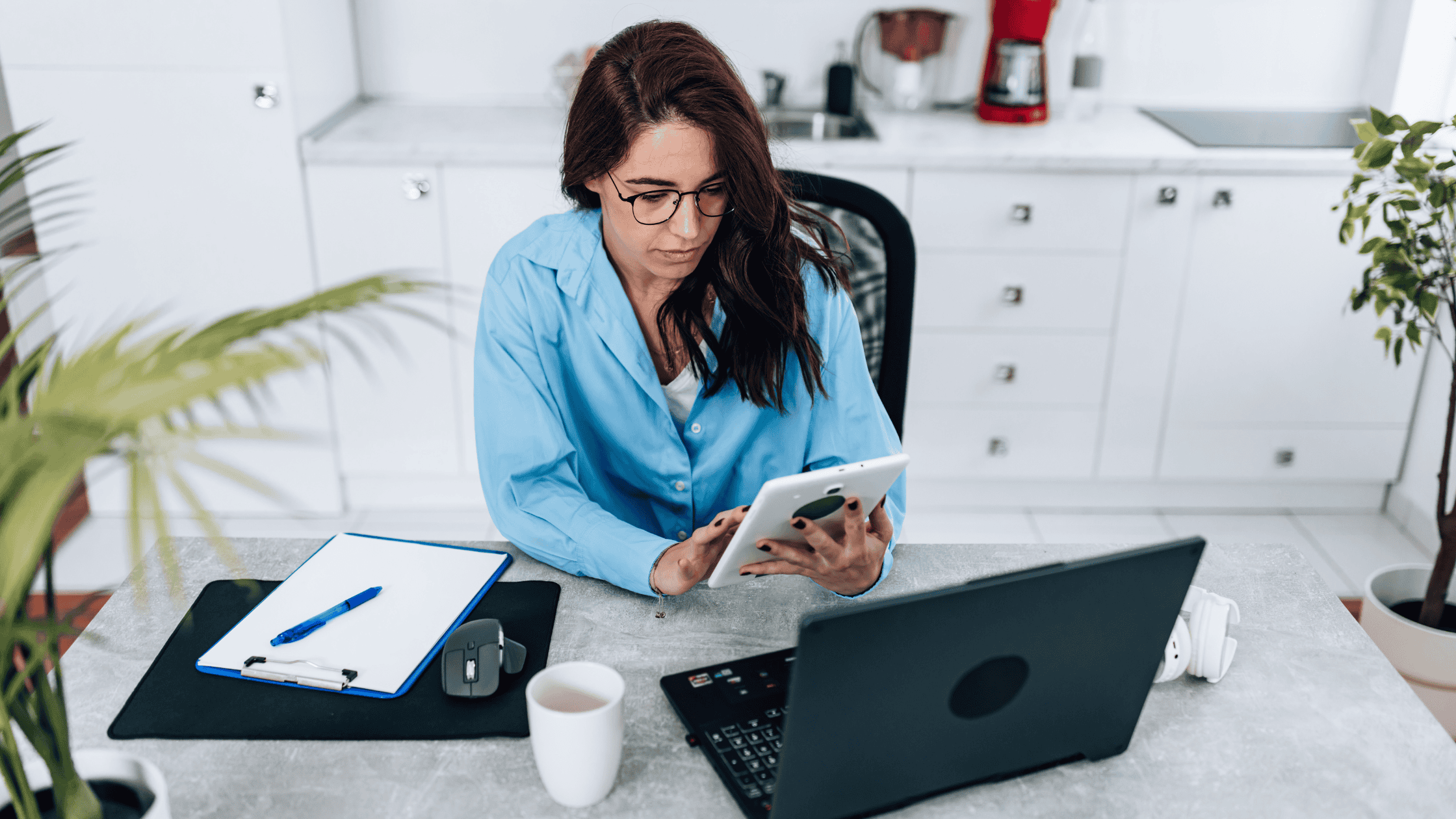 The Ultimate Guide to Bluesky: What Marketers and Everyday Users Need to Know