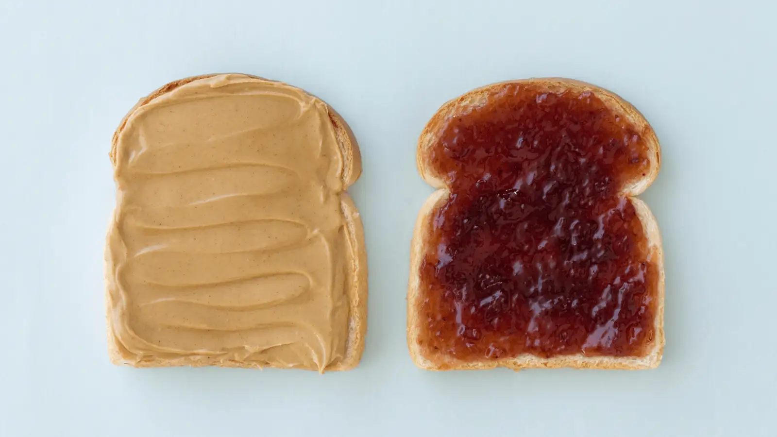 bread with peanut butter and jelly